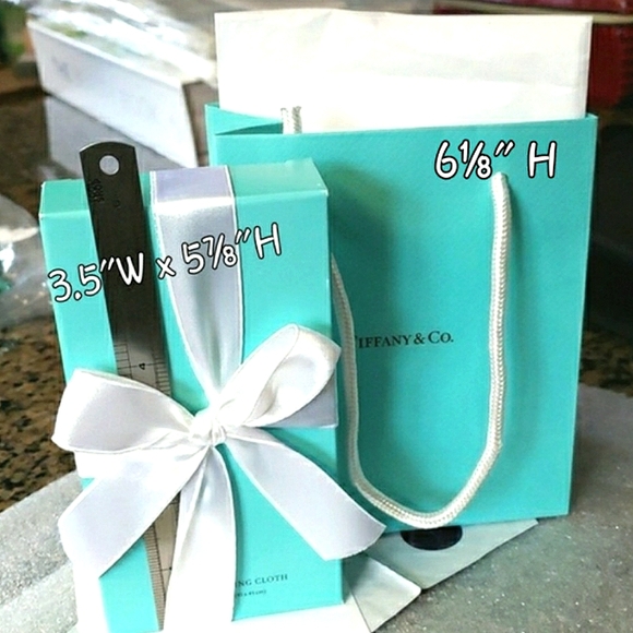 Tiffany & Co 18x18" Polishing Cloth Box Ribbon Bag Tissue Paper 4 T&C Cards NWT - Picture 6 of 9